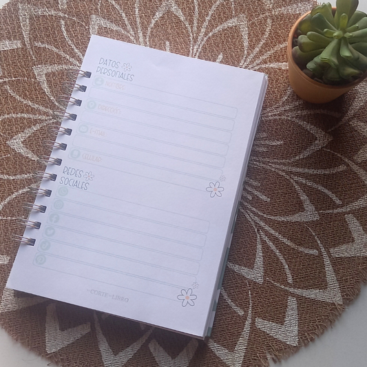 PLANNER DIARIO FLORES