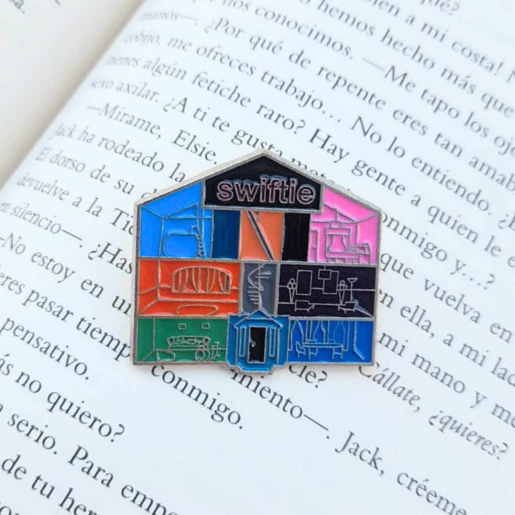 PIN TAYLOR SWIFT CASA LOVER